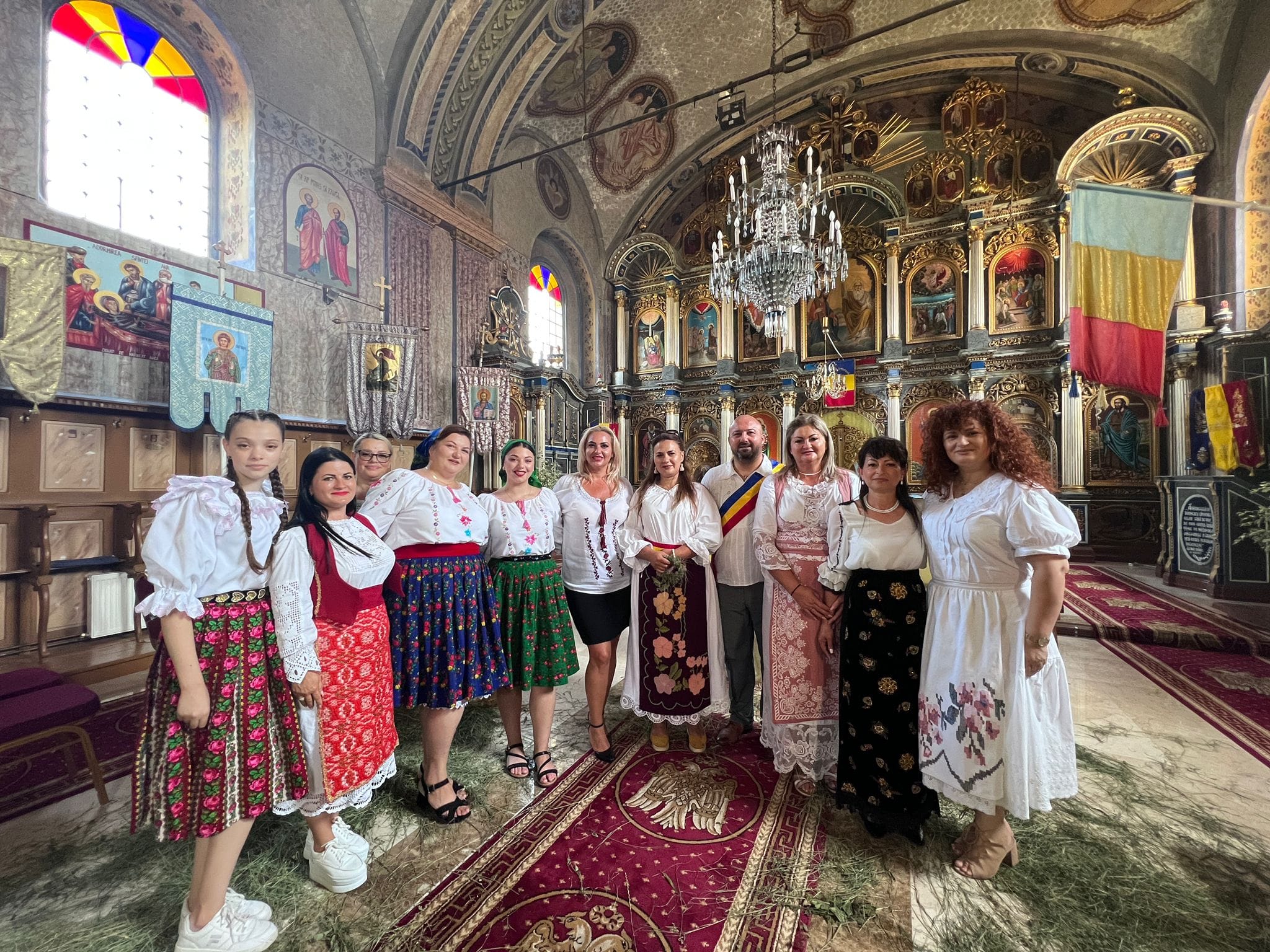 sarbatorim Rusaliile